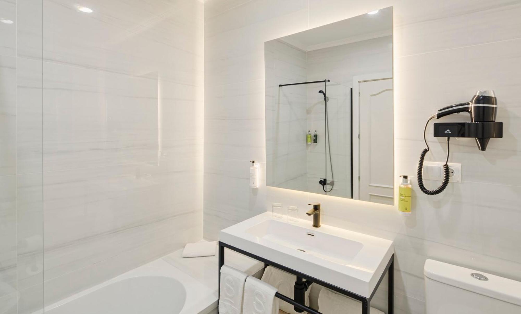 Sercotel Casas De Mercaderes Sevilla