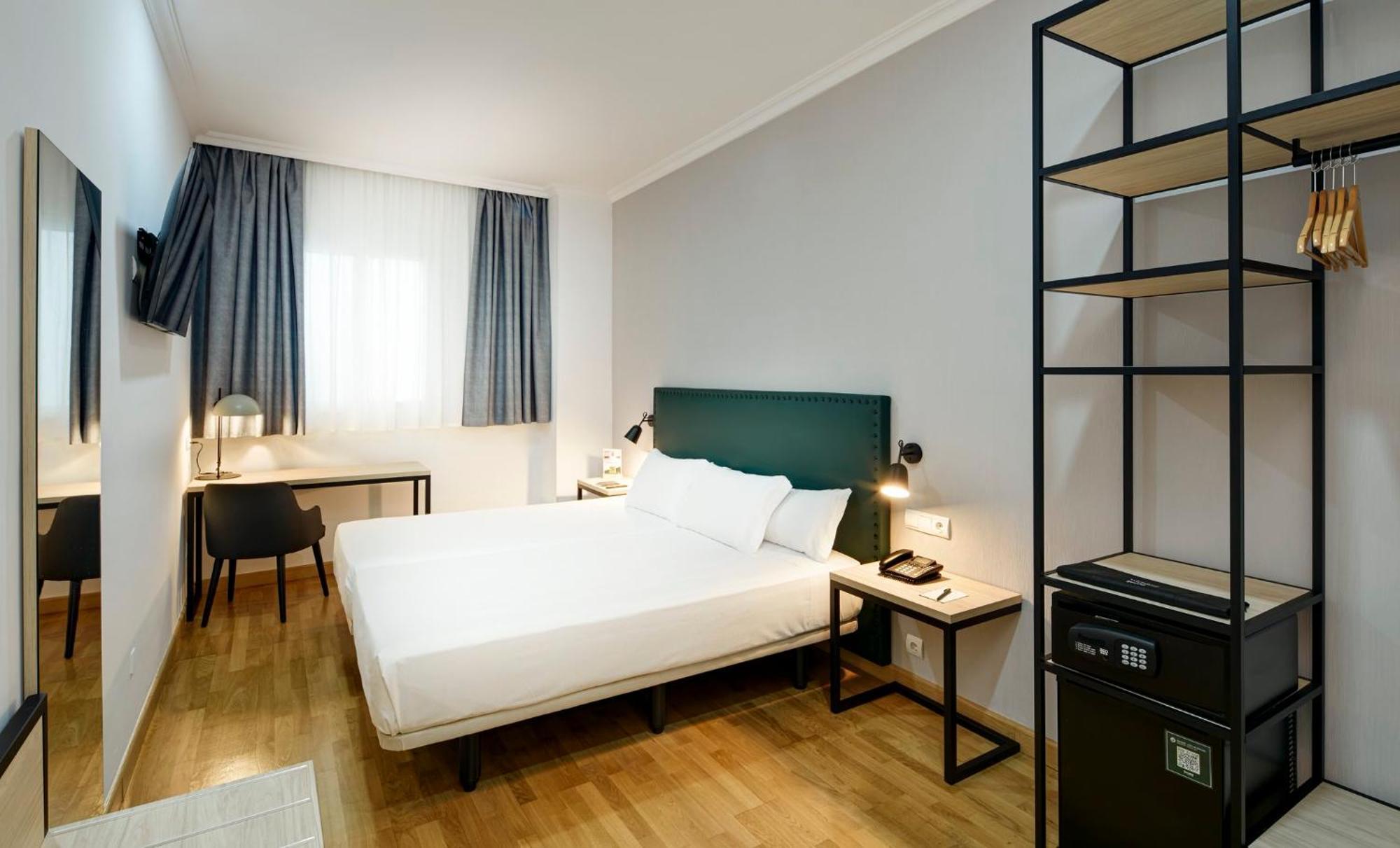 Sercotel Casas De Mercaderes 3* Sevilla
