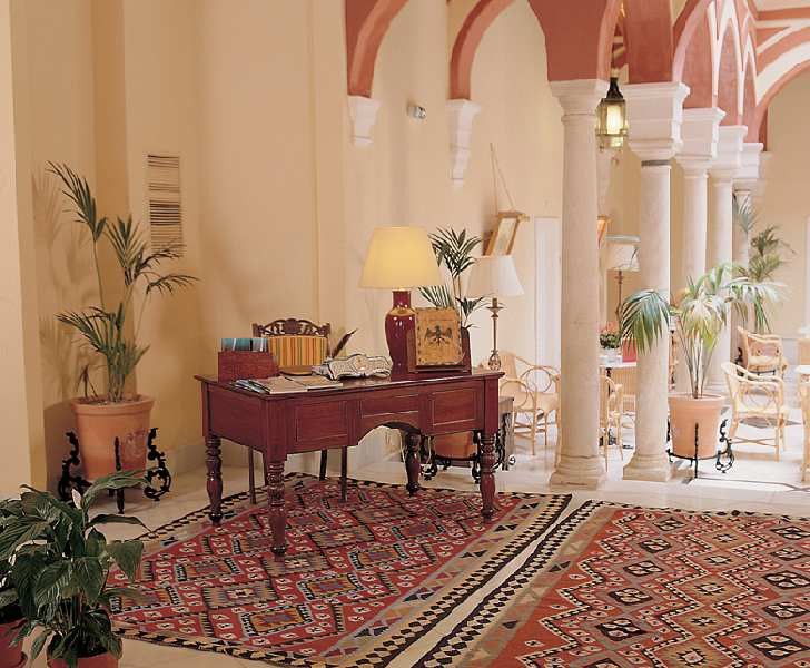 Sercotel Casas De Mercaderes 3* Sevilla